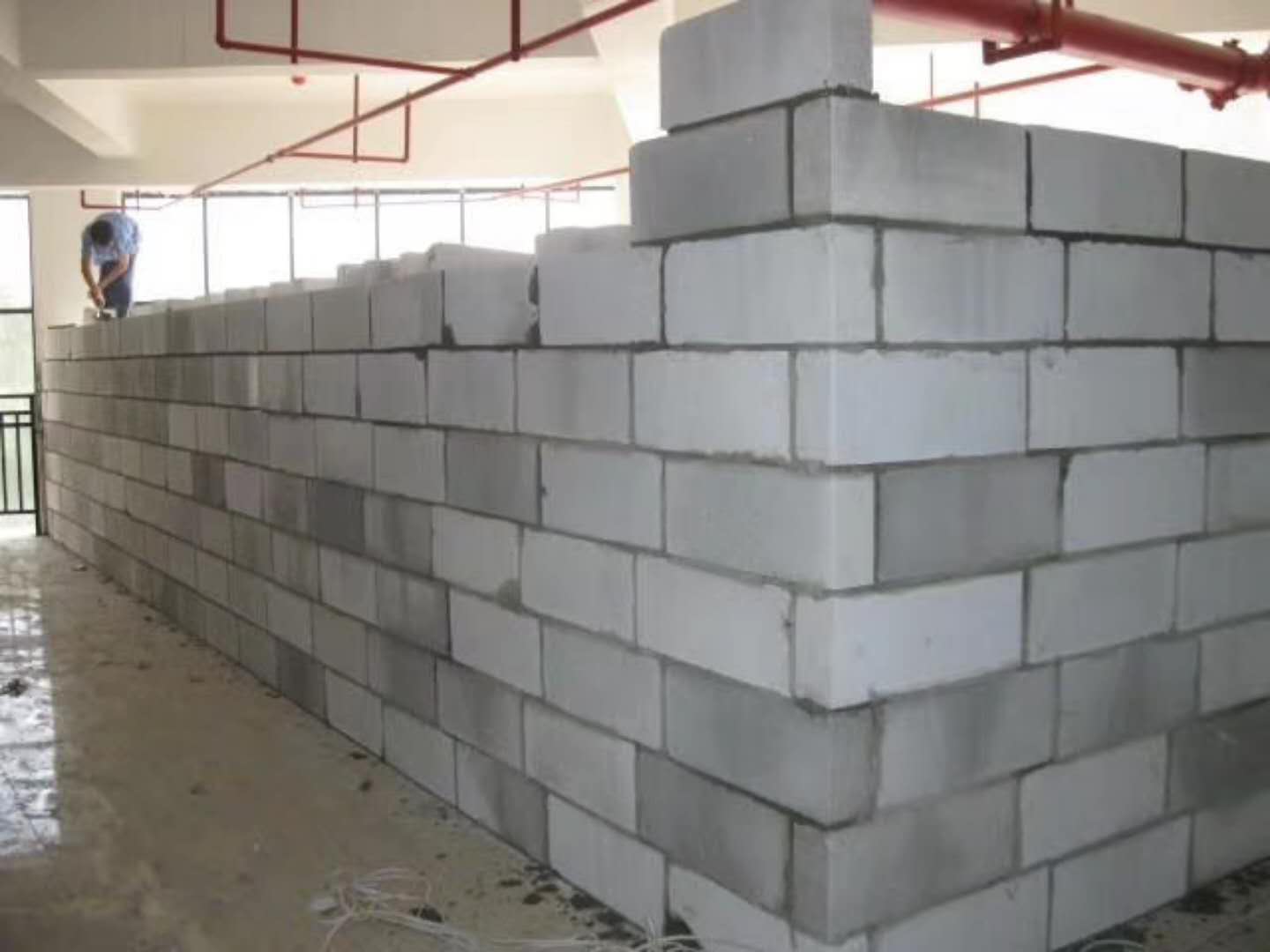 长泰蒸压加气混凝土砌块承重墙静力和抗震性能的研究
